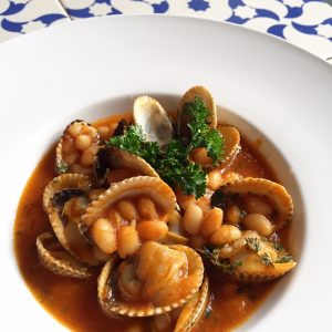 Berberechos y alubias